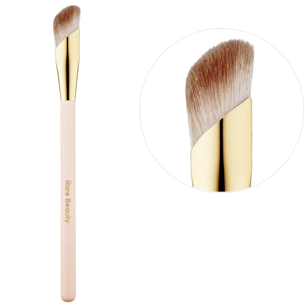 RareBeautyLiquidTouchConcealerBrush